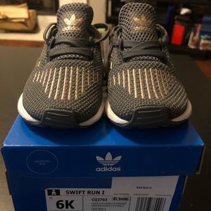 Brand New Kids Adidas Swift Run I
